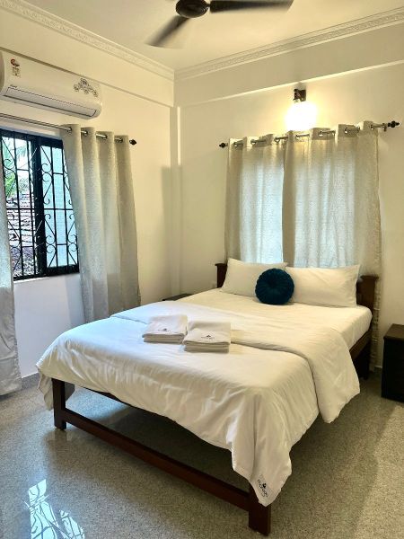 Maraga Inn Clean and Spacious AC Room with TV